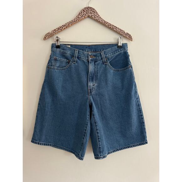 LEVI'S Baggy Dad Jorts in Foolish Love Dark Wash Size 27 - Picture 3 of 7